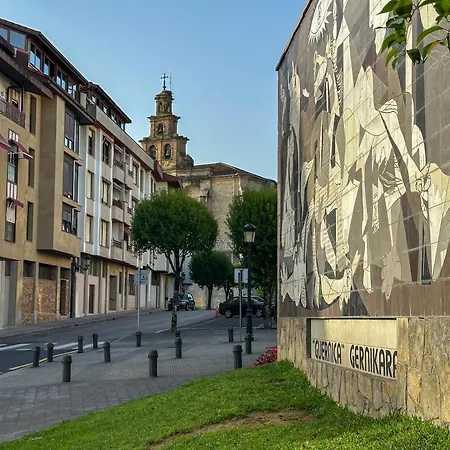 Downtown - Next To Picasso's * Guernica y Luno